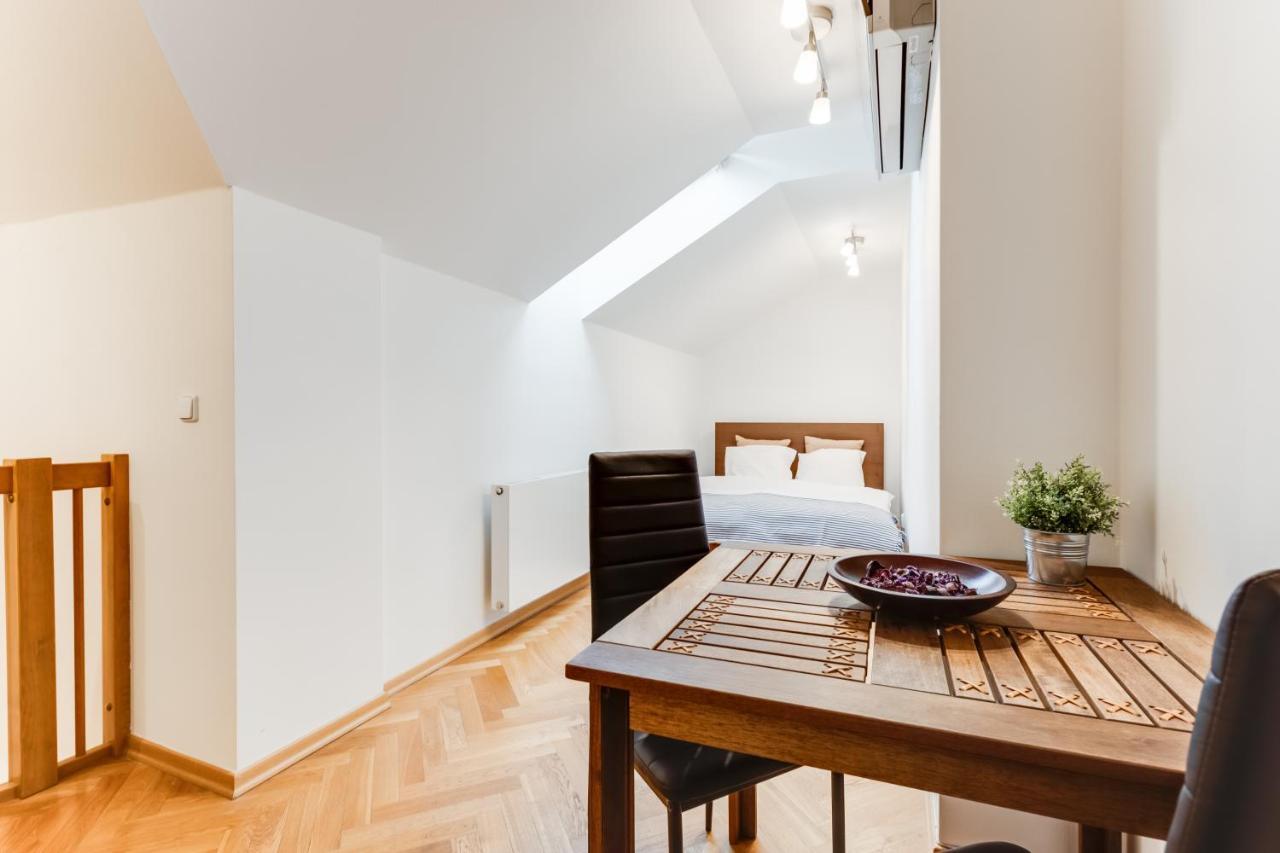 Jt'S Apartments Bilkova Str. Prague Luaran gambar