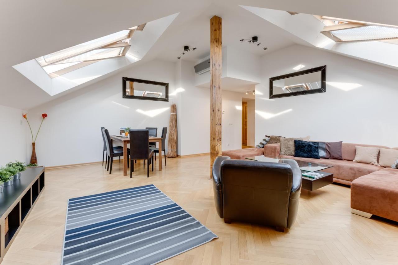 Jt'S Apartments Bilkova Str. Prague Luaran gambar