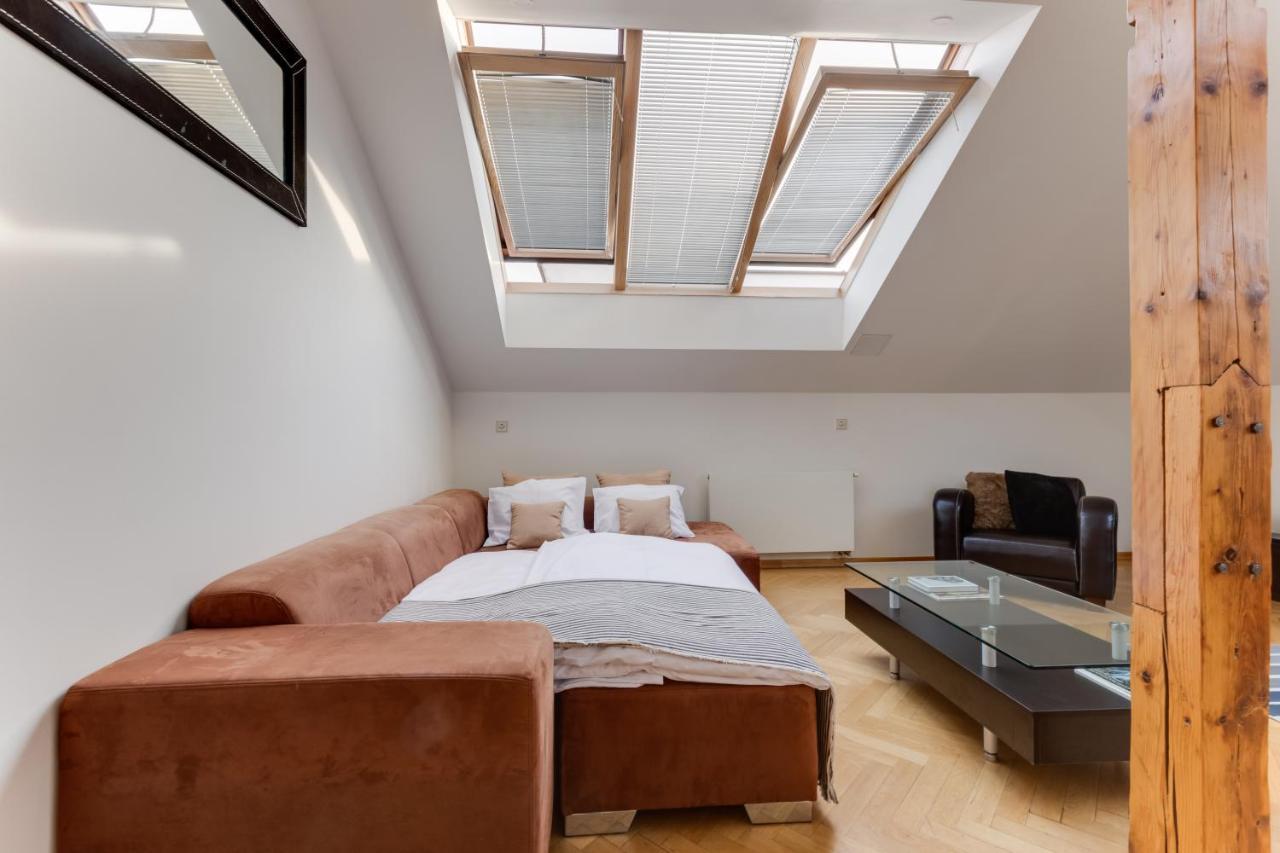 Jt'S Apartments Bilkova Str. Prague Luaran gambar