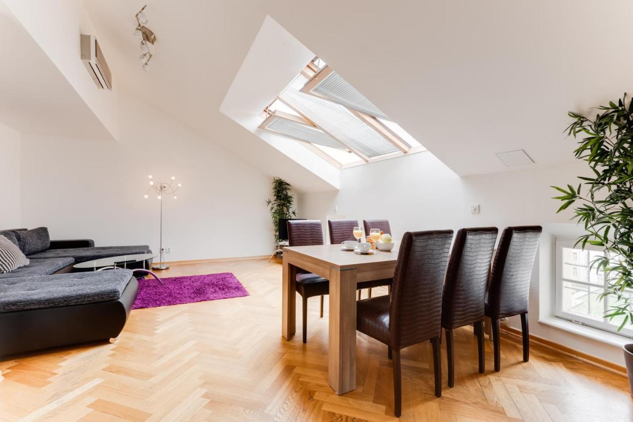 Jt'S Apartments Bilkova Str. Prague Luaran gambar