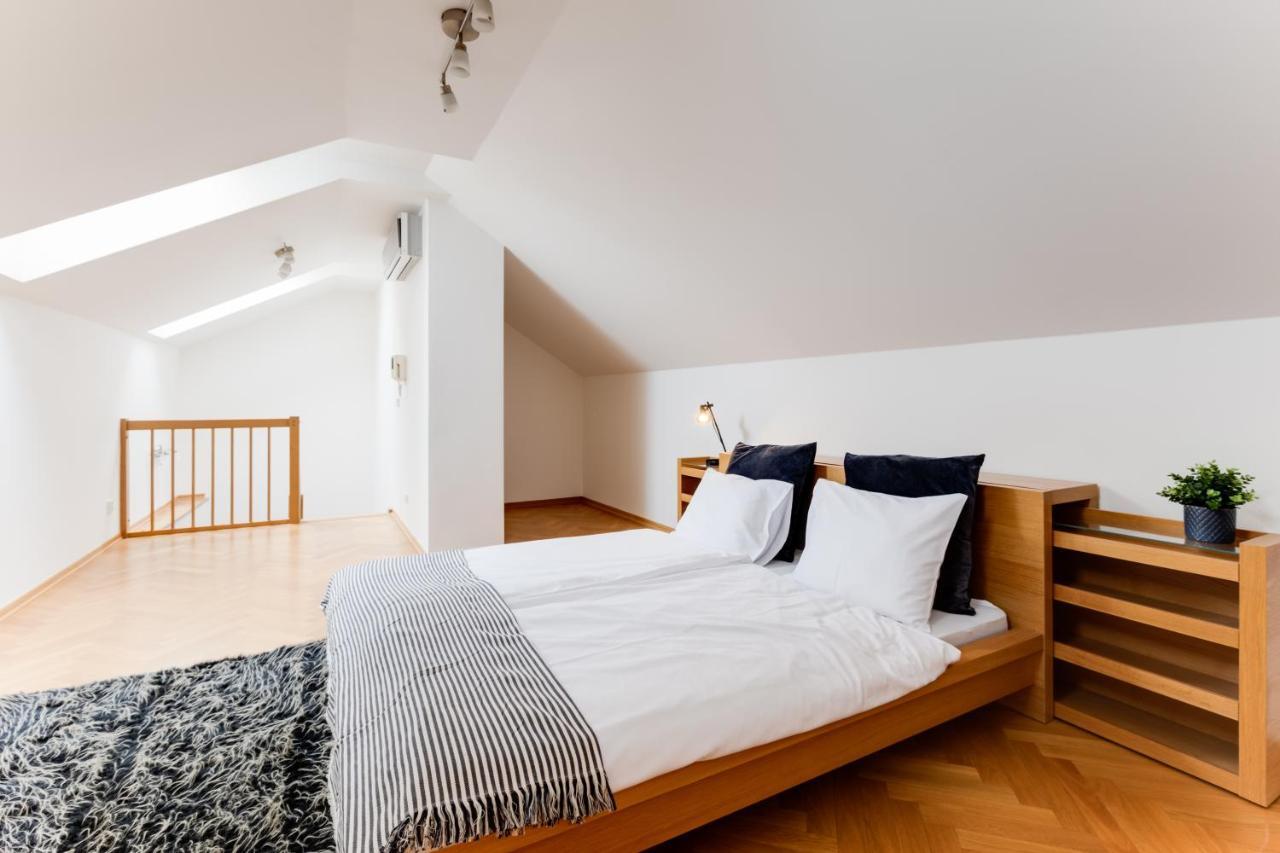 Jt'S Apartments Bilkova Str. Prague Luaran gambar